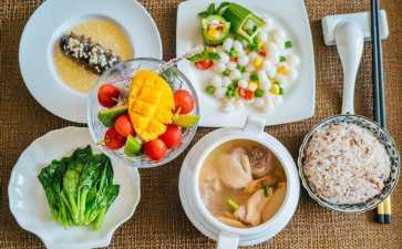 输卵管梗阻是否会导致堵塞？如何正确治疗输卵管性不孕？-借卵生男孩