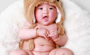 试管降调不一定要打降调针，具体根据女性的身体情况来决定